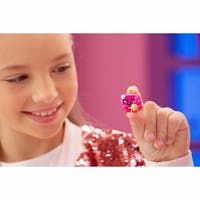 Pinky Promise, Surprise bag